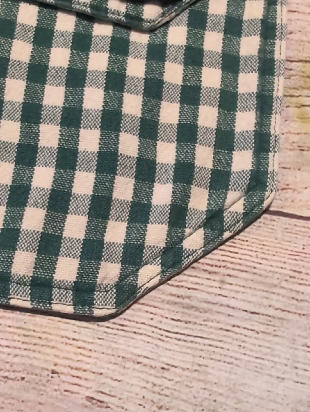 Placemats Green Gingham With Green Heart Patterned Back Set Of Four